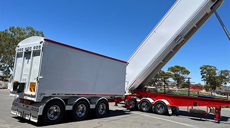 Slider trailer