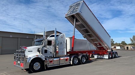 Slider trailer